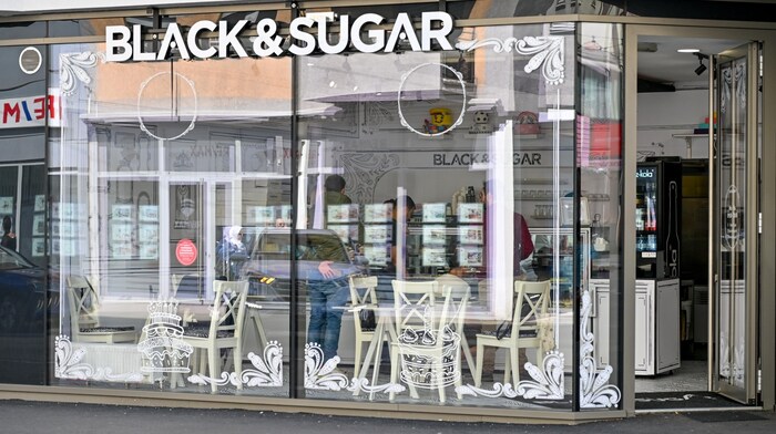 „Black & Sugar“ in der Mozartstraße 14 hat montags bis sonntags von 9 bis 20 Uhr geöffnet.