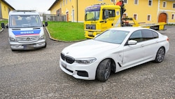 Extrem-Raser: Polizei kassierte schon in den ersten Wochen 21 Autos ein, wie zum Beispiel diesen BMW 530i. (Bild: TEAM FOTOKERSCHI / KERSCHBAUMMAYR, Krone KREATIV)