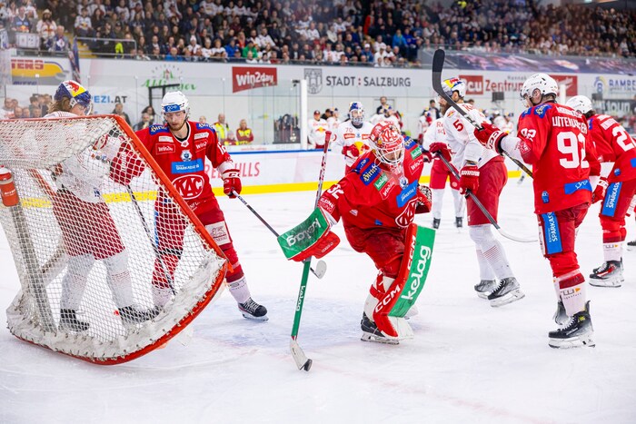 KAC goalie Dahm made a great save