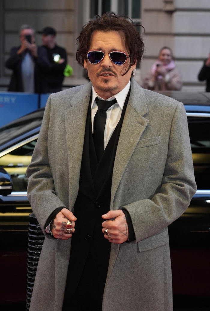 Johnny Depp hat laut Freunden nun einen gesünderen Lebensstil als in der Vergangenheit.