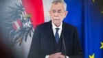 Trotz der russischen Vorstöße in der Ukraine im Jahr 2014 wurde Putin hierzulande oft hofiert, Van der Bellen nennt ihn nun unmissverständlich einen „Aggressor“. (Bild: APA/EVA MANHART)