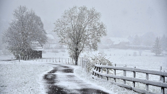 A picture that is more reminiscent of December than April.