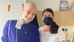 Von der Leukämiepatientin zur Krebs- botschafterin: Lisa Jost (r.) unterstützt Olivia Knauß (l.) bei ihrem Kampf gegen den Krebs. (Bild: Olivia Knauß)