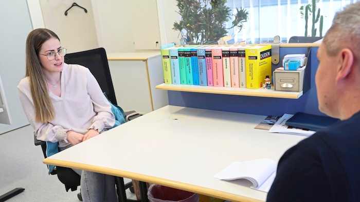 „Krone“-Redakteur Samuel Thurner traf die Neo-Autorin zum Interview.