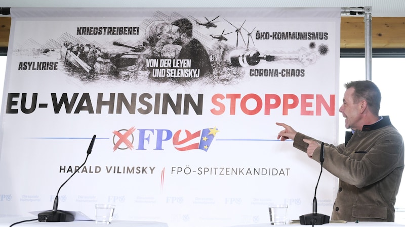 Amaç yerine getirildi: FPÖ posteri Avusturya sınırlarının çok ötesinde bir heyecan yarattı. (Bild: APA/Robert Jäger)