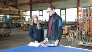 Michael Sack und Carina Augsten von RH-Technik.