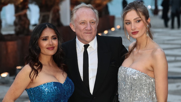 Auch Hayeks Ehemann  François-Henri Pinault war mit seinen Liebsten auf dem roten Teppich.