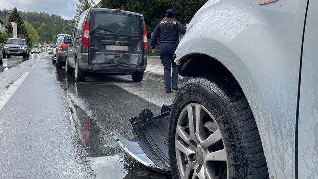 Some of the vehicles sustained considerable material damage. (Bild: zoom.tirol)