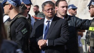 Dass Itamar Ben-Gvir der Angriff auf den Iran nicht weit genug geht, ist wohl unübersehbar – mit einer Äußerung dürfte er nun aber zu weit gegangen sein.  (Bild: APA/AFP/AHMAD GHARABLI)