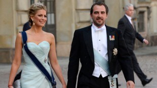 Prinz Nikolaos und Prinzessin Tatiana 2013 auf der Hochzeit von Prinzessin Madeleine von Schweden (Bild: APA/AFP PHOTO/JONATHAN NACKSTRAND )