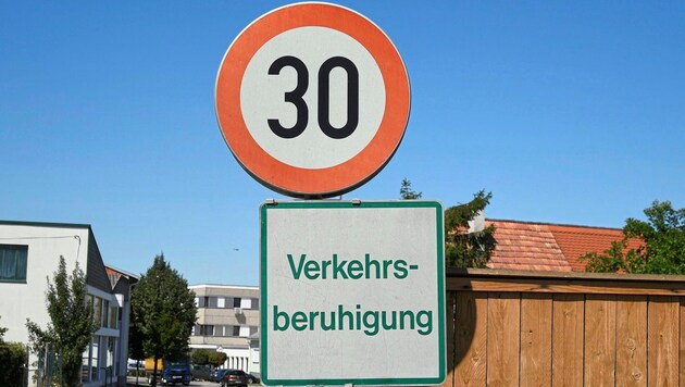 A 30 km/h speed limit calms traffic and reduces accidents. (Bild: P. Huber)