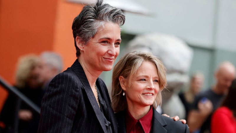 Jodie Foster mit ihrer Ehefrau Alexandra Hedison (Bild: APA/Getty Images via AFP/GETTY IMAGES/Emma McIntyre)