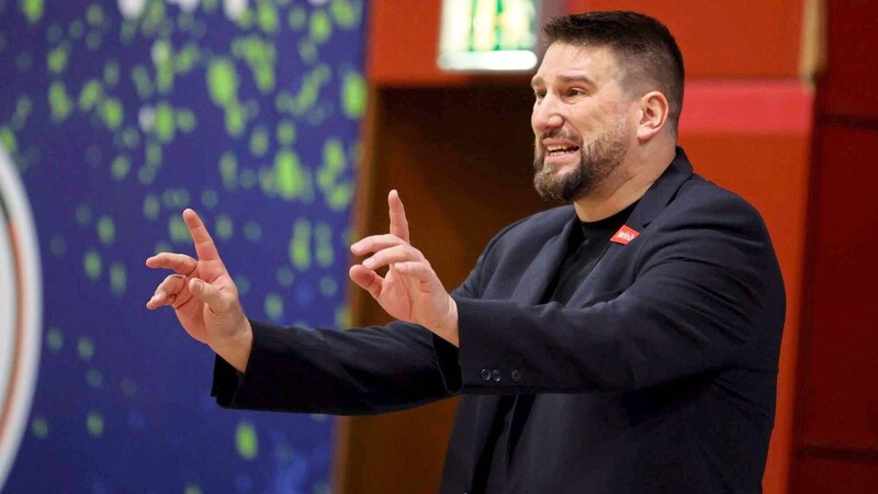 Horst Leitner sind die Psycho-Spielchen des Gegners egal. (Bild: GEPA pictures)