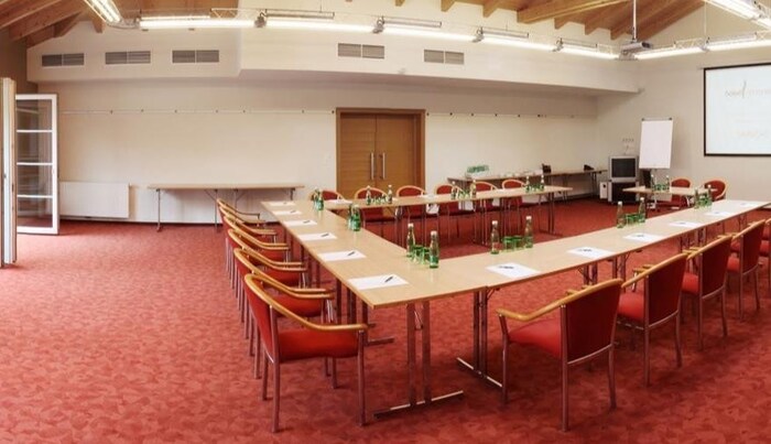 Das Hotel Nationalpark offeriert sechs Seminarräume.