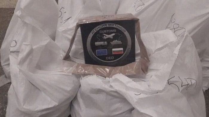 An der EU-Außengrenze zur Türkei haben bulgarische Zöllner in einem Lastwagen rund 400 Kilogramm ...