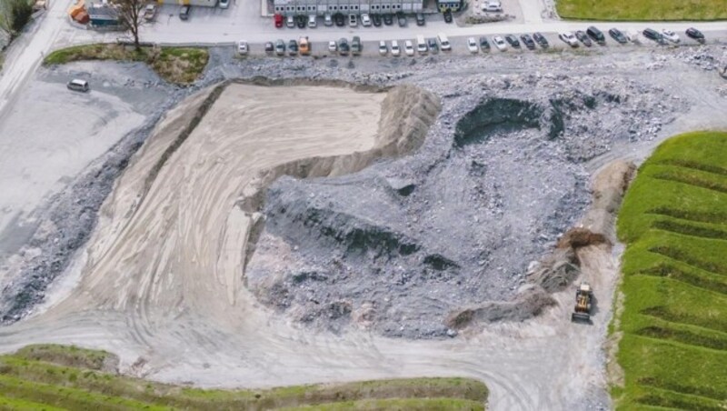 Das Sediment aus dem Klammsee wird bei der Deponie Hinterwald nur zwischengelagert. (Bild: EXPA/ JFK)