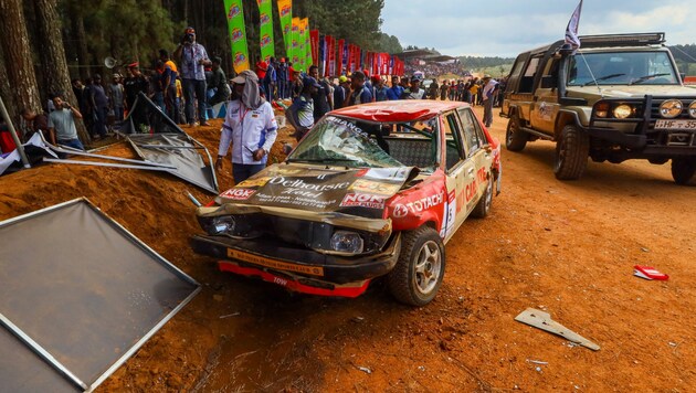 Horror after the accident tragedy in Sri Lanka (Bild: AFP)
