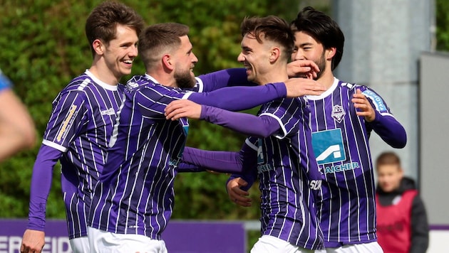 The Violets celebrated a 5:1 victory. (Bild: Andreas Tröster)