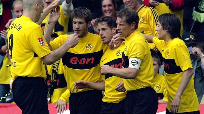 Lars Ricken (m.) kickte von 1990 bis 2019 in Dortmund.