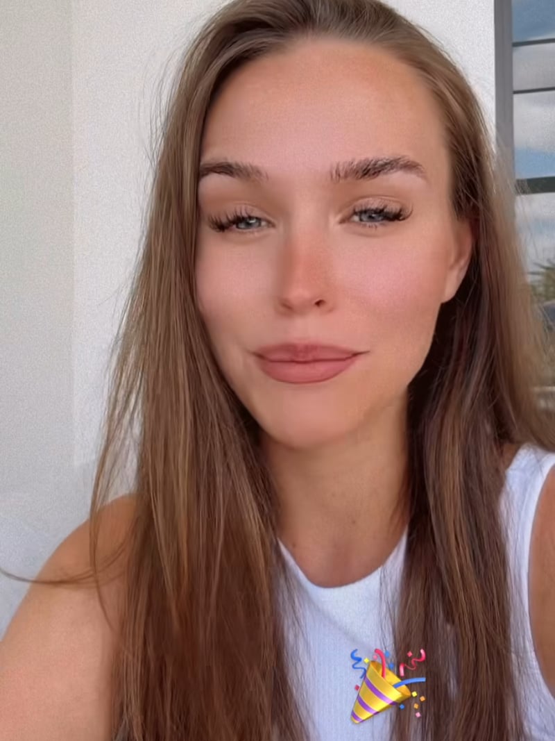 In ihrer Instagram-Story kündigte Laura Müller überglücklich schon ihre zweite Single an. (Bild: www.instagram.com/lauramuellerofficial/)