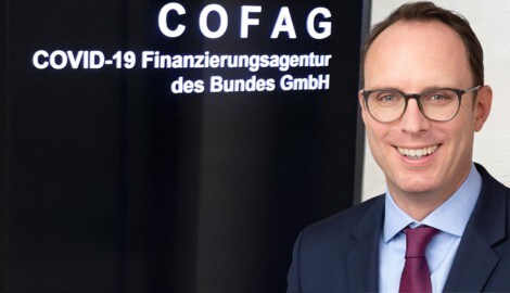 Andreas Ottenschläger sitzt für die ÖVP im COFAG-Beirat. Eine bekannte Firma, an der er Anteile hält, kam durch die von der COFAG ausbezahlten Hilfsgelder erstmalig ins Plus.  (Bild: Parlamentsdirektion/PHOTO SIMONIS, Krone KREATIV)