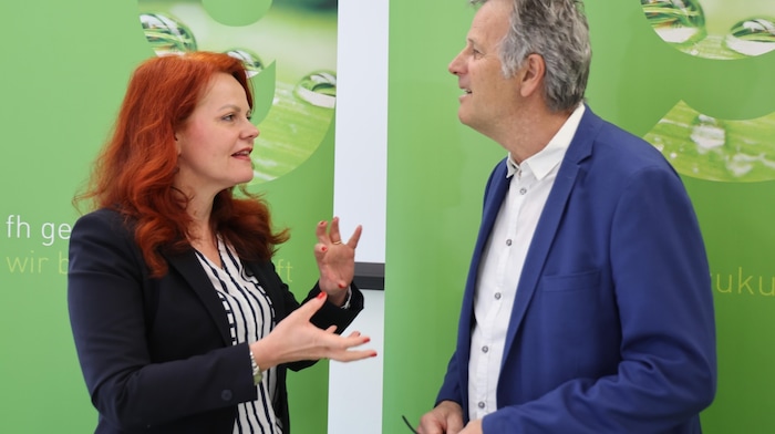 LR Cornelia Hagele im Gespräch mit Rektor Walter Draxl