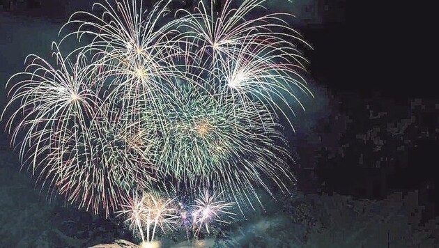 Ein Feuerwerk der Kategorie 3 und 4 sorgte für Aufregung in Rotenturm. (Bild: zvG)