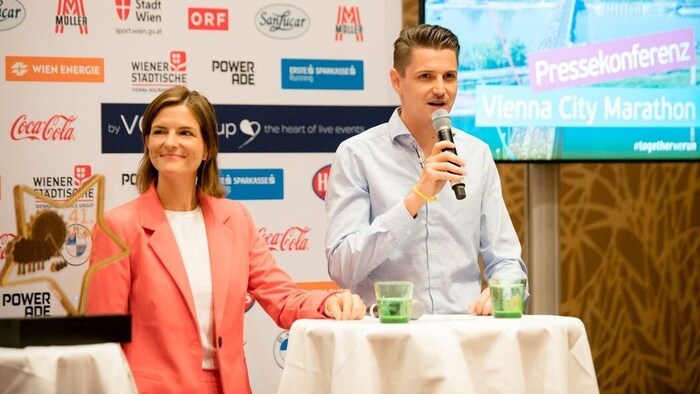 Dominik Konrad (re.)