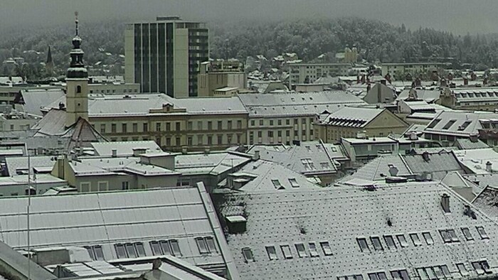 Schnee-Matsch in Klagenfurt.