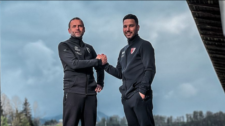 Eggs sportlicher Leiter Lukas Lang hat mit Trainer Cetin Batir bereits für die kommende Saison verlängert. (Bild: FC Egg)
