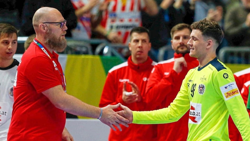 Nationaltrainer Ales Pajovic und Keeper Constantin Möstl wollen in der EM-Quali gute Ergebnisse liefern.  (Bild: GEPA pictures)