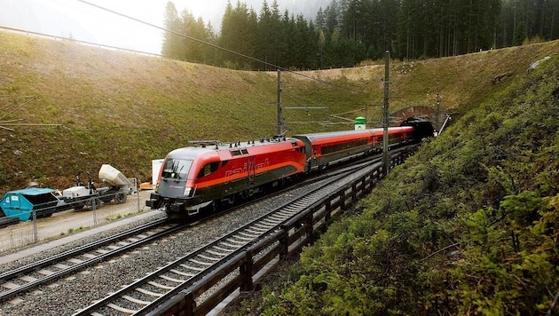 Ab dem Jahr 2040 sollen die ersten Züge durch den 16,5 Kilometer langen Tunnel fahren. (Bild: MANUEL MARKTL manuelmarktl.com)