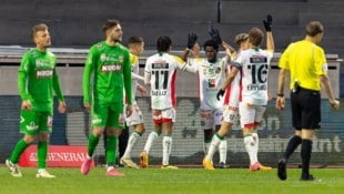 Jubel bei den Wolfsbergern, betretende Gesichter bei den Lustenauern …
