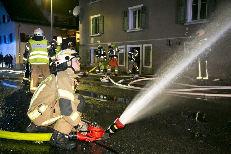 Rund 80 Florianijünger waren im Einsatz. (Bild: Mathis Fotografie)