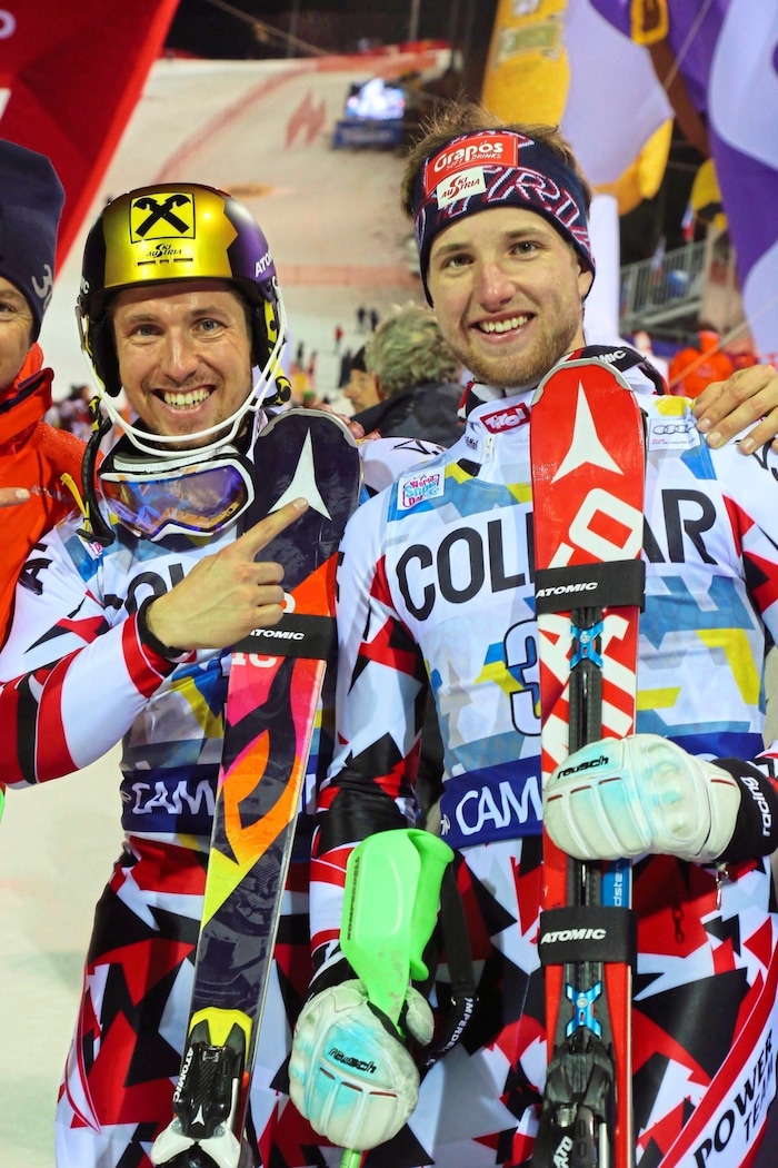 Marco Schwarz (re.) fuhr an der Seite von Hirscher im Dezember 2015 erstmals auf ein ...