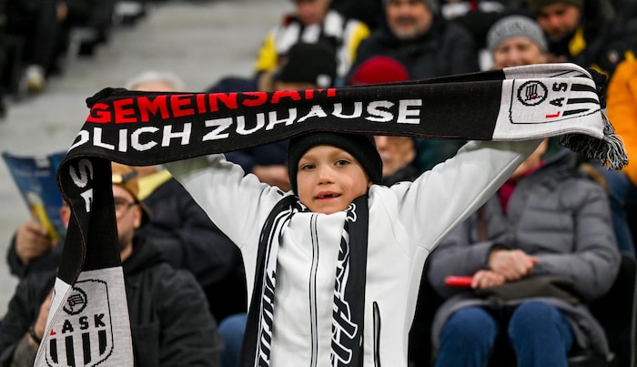 Den LASK-Spielern einmal nicht nur im Stadion zujubeln, sondern ganz nah sein – beim Olympic Day ...