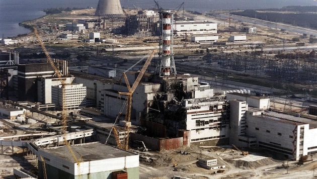 Vom explodierten Reaktorblock in Tschernobyl aus verbreitete sich am 26. April 1986 eine radioaktive Wolke über ganz Europa. (Bild: -, ZUFAROV)