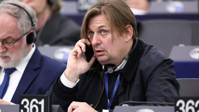 Der EU-Abgeordnete Maximilian Krah soll auf der Gehaltsliste von Russland und China stehen.