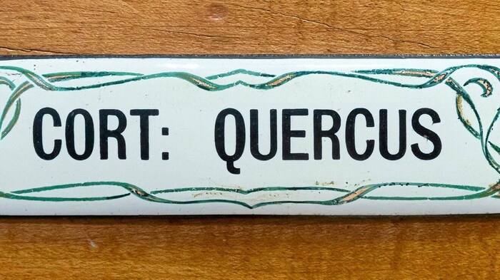 Green used to mean non-toxic in pharmacies.