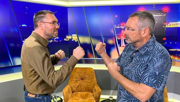 Roger and Ronnie Seunig as guests on kroneTV. The name dispute over Excalibur City has now been settled. (Bild: kroneTV)