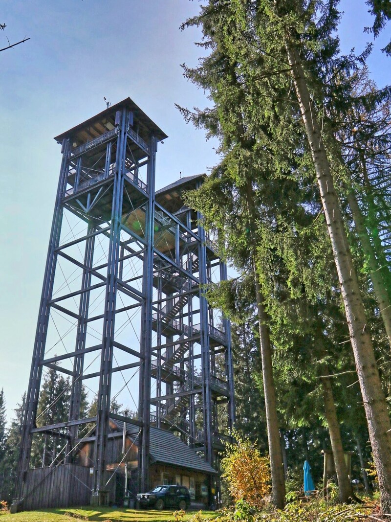 Impressive: the 42-metre-high observation tower (Bild: Weges)