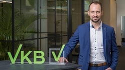 Neuer Markenauftritt, neue Strategie: VKB-Generaldirektor Markus Auer freut sich über den Lohn der Veränderungen. (Bild: VKB/Neumayr/Christian Leopold)