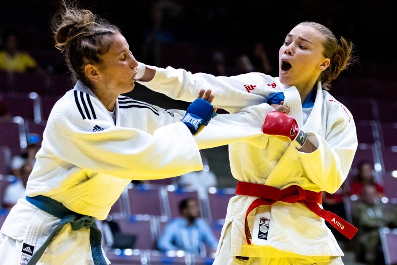 Anna (right) was injured before Alabama 2022 and was unable to prepare properly. (Bild: GEPA/GEPA pictures/Daniel Goetzhaber)