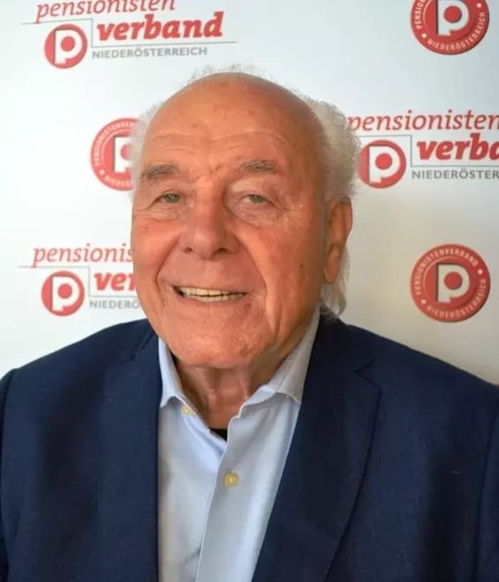 In der Amtszeit von Meinhard Kronister (SPÖ) als Bürgermeister dürfte in Vösendorf offenbar auf das Einheben diverser Abgaben „vergessen“ worden sein. 