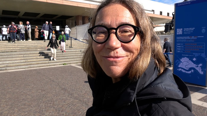 Elizabeth: „Die Tagestouristen kommen, bringen den Müll und gehen dann wieder.“