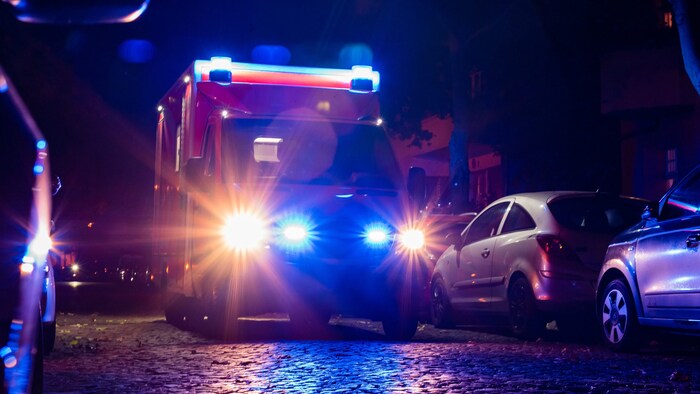 Im Rahmen des Einsatzes kam es laut Polizei zu Widerstandshandlungen durch den 18-jährigen ...