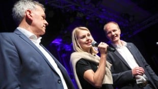 Der abgewählte Willi, SPÖ-Chefin Mayr und der neue Innsbrucker Stadtchef Johannes Anzengruber (von links). (Bild: Birbaumer Christof)