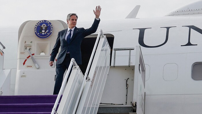US-Außenminister Antony Blinken nach seiner Landung in Saudi-Arabien