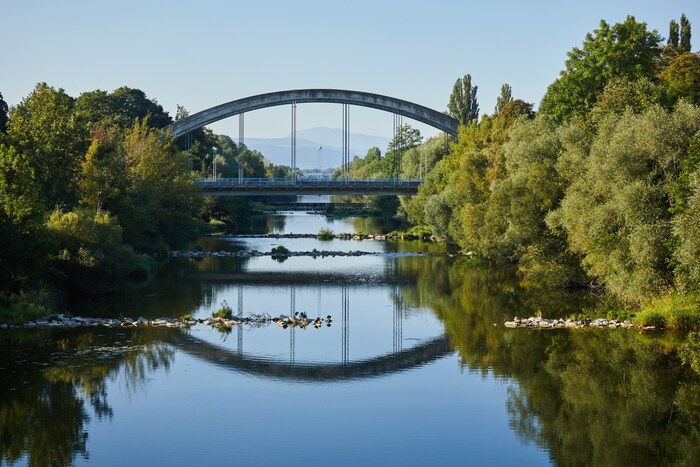Bridge over the Traisen, government district, St. Pölten