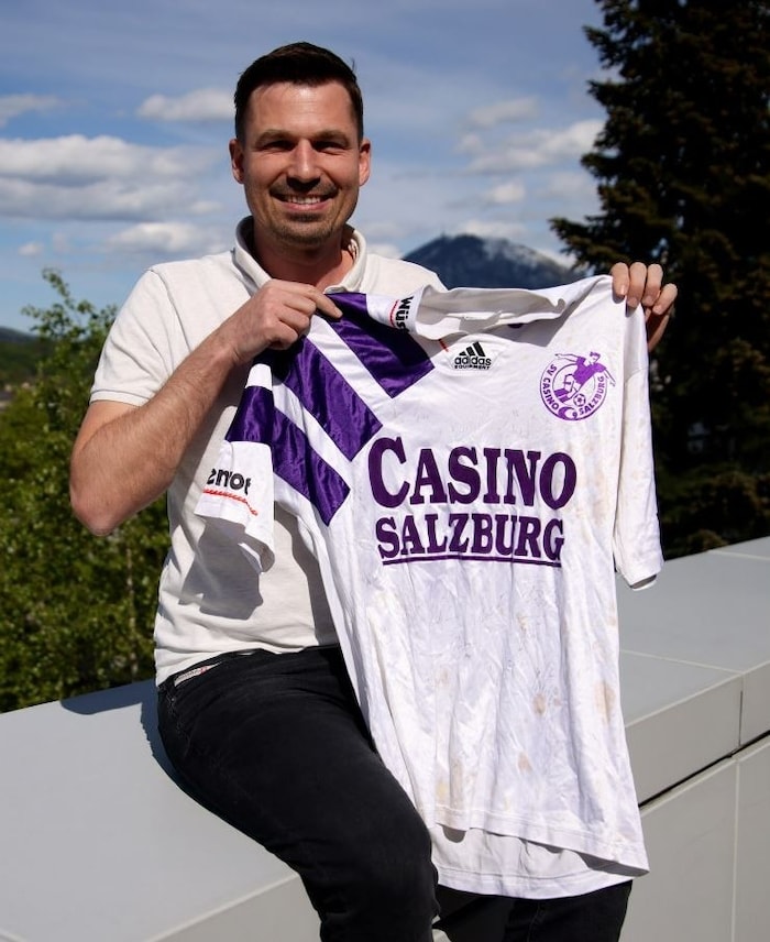 Philipp Mirtl: Heute Spielerberater, in den 90er Jahren Edelfan von Casino Salzburg.